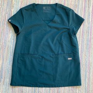 FIGS scrub top
